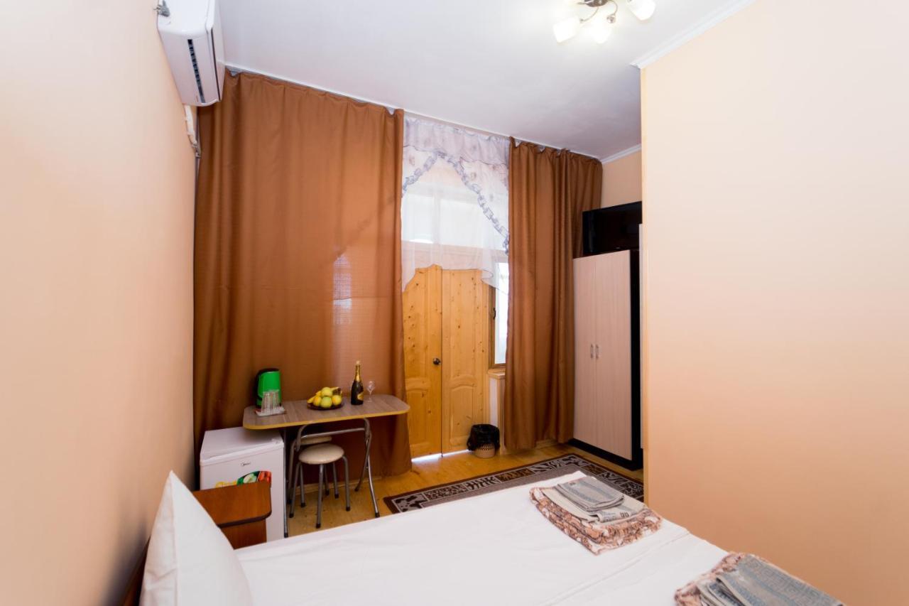 Гостевой Дом Akropol Soukhoumi Extérieur photo
