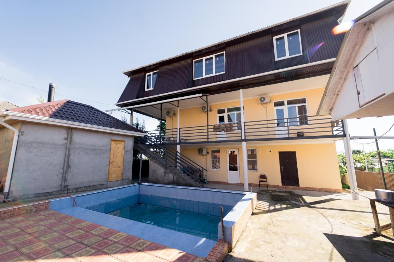 Гостевой Дом Akropol Soukhoumi Extérieur photo
